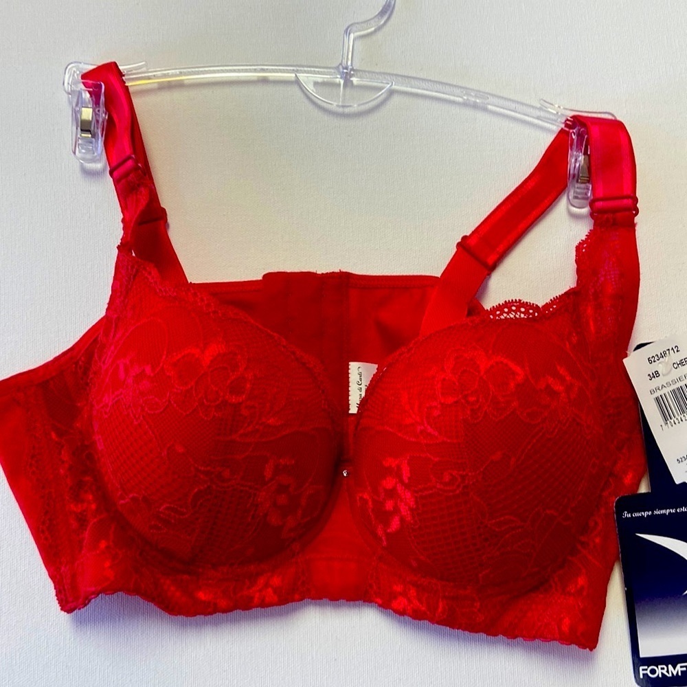 Beautiful Bra, New, Red, made in Colombia